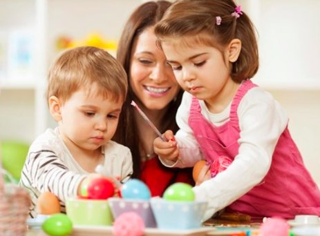 MotherAndBaby's tweet photo. 16 egg-cellent craft ideas for kids this Easter  https://t.co/4q0JqgzYS3 https://t.co/cywsxqKV7b