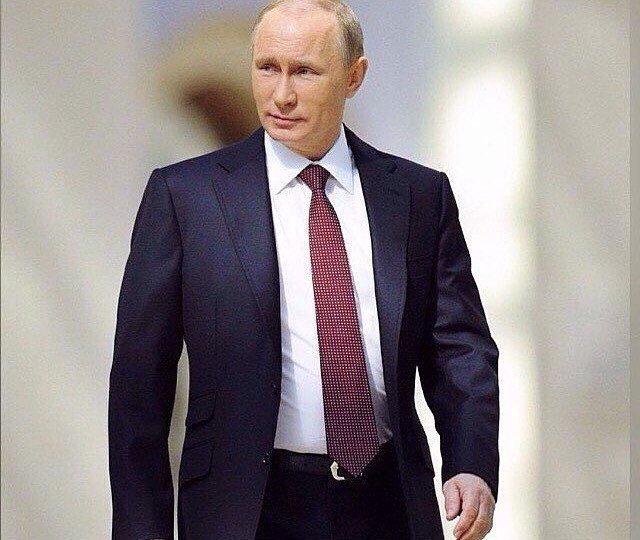 🇷🇺Поздравляем с успешными Выборами Президента России
Один из самых сильнейших политических лидеров на Земле
ЭтоПрезидент Владимир Путин
Многая Благая Вам Лета
Храни Господь Владимира Путина и Любимую матушку Россию! 
Да защитит и укрепит их Господь
И Дарует им Великую милость!
