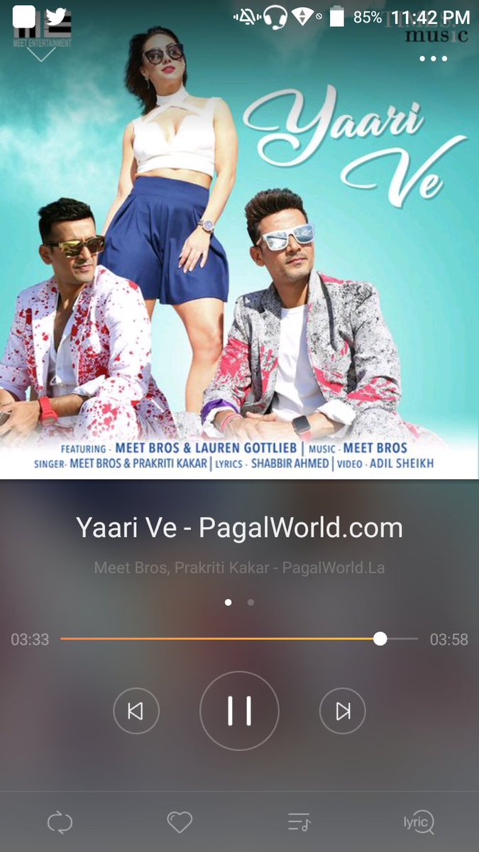 ShazeenMeraj's tweet image. Yaari Ve Chal Ishq Me
Badaldein Yaari Ve...♡
*❤*
Yaari Ve Bechainiyo Ka
Har Din Yaari Ve...♡

#AwesomeSong ☝😘
