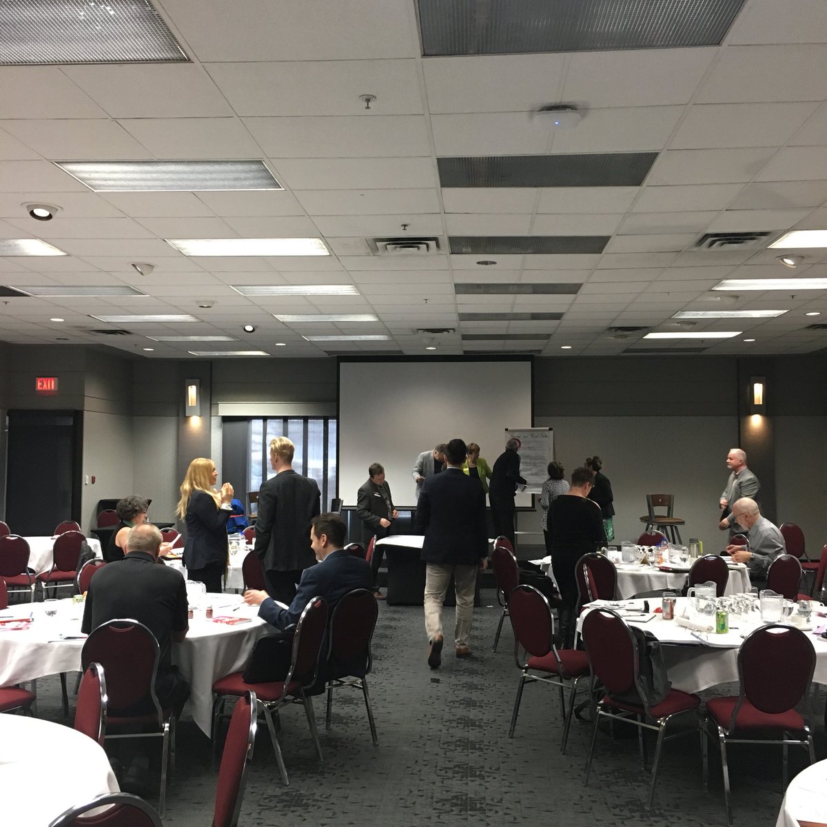 SamRafoss's tweet photo. A delightful Saturday afternoon spent with @CAPSCalgary Fast Track group. πβπ¨ Thanks for inviting me to share time and social media expertise π€³ with you @JoyceSunada @WoetoWOW @annettestanwick @cdnspeakers π€ #expertswhospeak #capscalgary #yyc https://t.co/V2HcDAwTGN