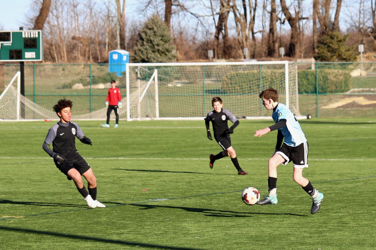 Tony_Vengrove's tweet photo. My boy with the soft touch, receiving a pass while looking where to go next. #soccer #cfc #cfcunited #ecnl https://t.co/y5tqSy1p3P