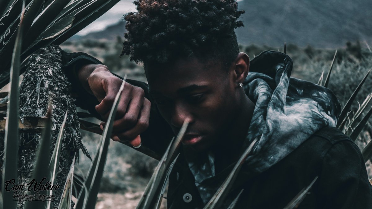 cameronaw99's tweet image. I think this pic is Hella hard.
Go Give him a follow on IG 
#highclarity #vegasnow #photography #photographer 
instagram.com/roguest_w_idm/