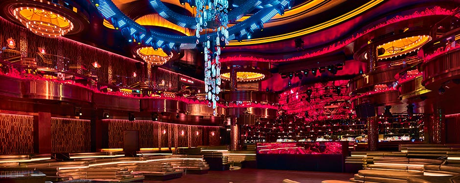 Bacchus92279484's tweet photo. The wild buffalo's with wings were torn to pieces! I proclaim it a worthy sacrifice! The party bus of the God's now move's onward towards drink and dancing at Club Omnia in the Caesars palace! Which of my fellow God's will join me for mischief and merriment? #PartyGods #Omnia https://t.co/rGoZuOP2PW