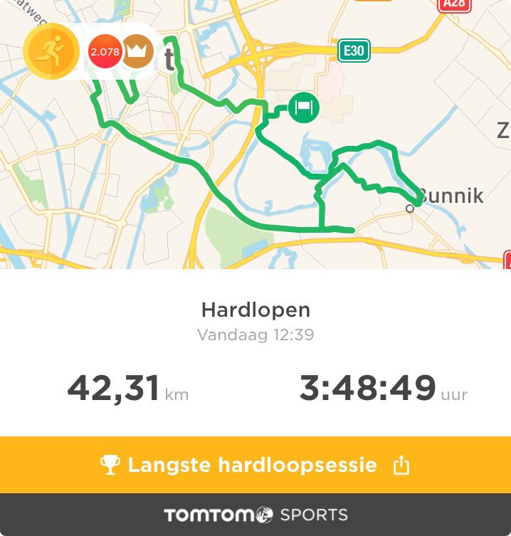 MyDailyGarbage's tweet photo. Met dank aan alle lieve supporters en vrijwilligers tijdens de #utrmarathon. Een mooie eerste PR gelopen 3:48:49 #eerstemarathon #Iloverunning https://t.co/U5qwx8lnnI