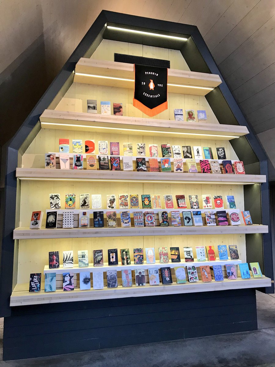 ma_jone's tweet photo. Lovely #exhibition @museumartcraft about #ElizabethFriedlander & her amazing work as typographer, calligrapher & designer. Loved the @PenguinBooks #penguinessentials display too. Ditchling is even prettier in snow. https://t.co/IhmfkhI3SH