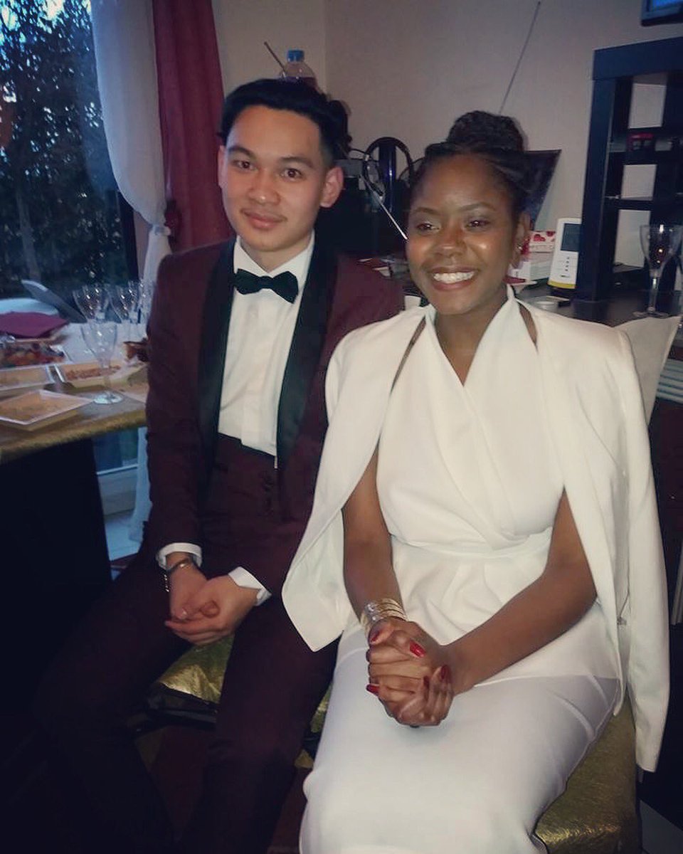 V0gas_'s tweet photo. Je voudrais honorer publiquement cette femme qui est pour moi une source de bénédictions et je suis fière de pouvoir l’appeler ma «Fiancé »😅 https://t.co/VXD39BCUCT