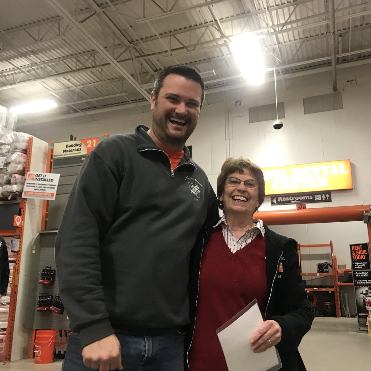 Jordan (@veenstjo) on Twitter photo Thank you so much John and Val! You both put our customers FIRST every single day! #2761SuccessSharing #DifferenceMaker #ThisIsOurYear <a href="/Pabasel12/">Paul Basel</a> @TrudellM <a href="/troyer_paige/">Paige Troyer</a> <a href="/bobsaniga/">Bob Saniga</a> <a href="/kristenihd/">Kristen Ingram</a> Thank you so much John and Val! You both put our customers FIRST every single day! #2761SuccessSharing #DifferenceMaker #ThisIsOurYear <a href="/Pabasel12/">Paul Basel</a> @TrudellM <a href="/troyer_paige/">Paige Troyer</a> <a href="/bobsaniga/">Bob Saniga</a> <a href="/kristenihd/">Kristen Ingram</a>
