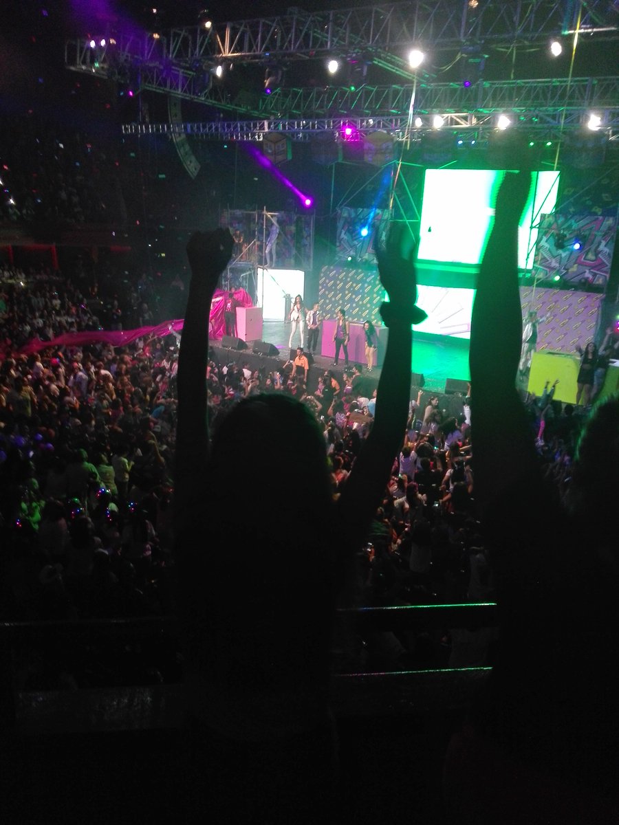 titistgo's tweet image. Los Polinesios en Chile!!💜 #KCA #EstrellaLatinaDeInternetLosPolinesios