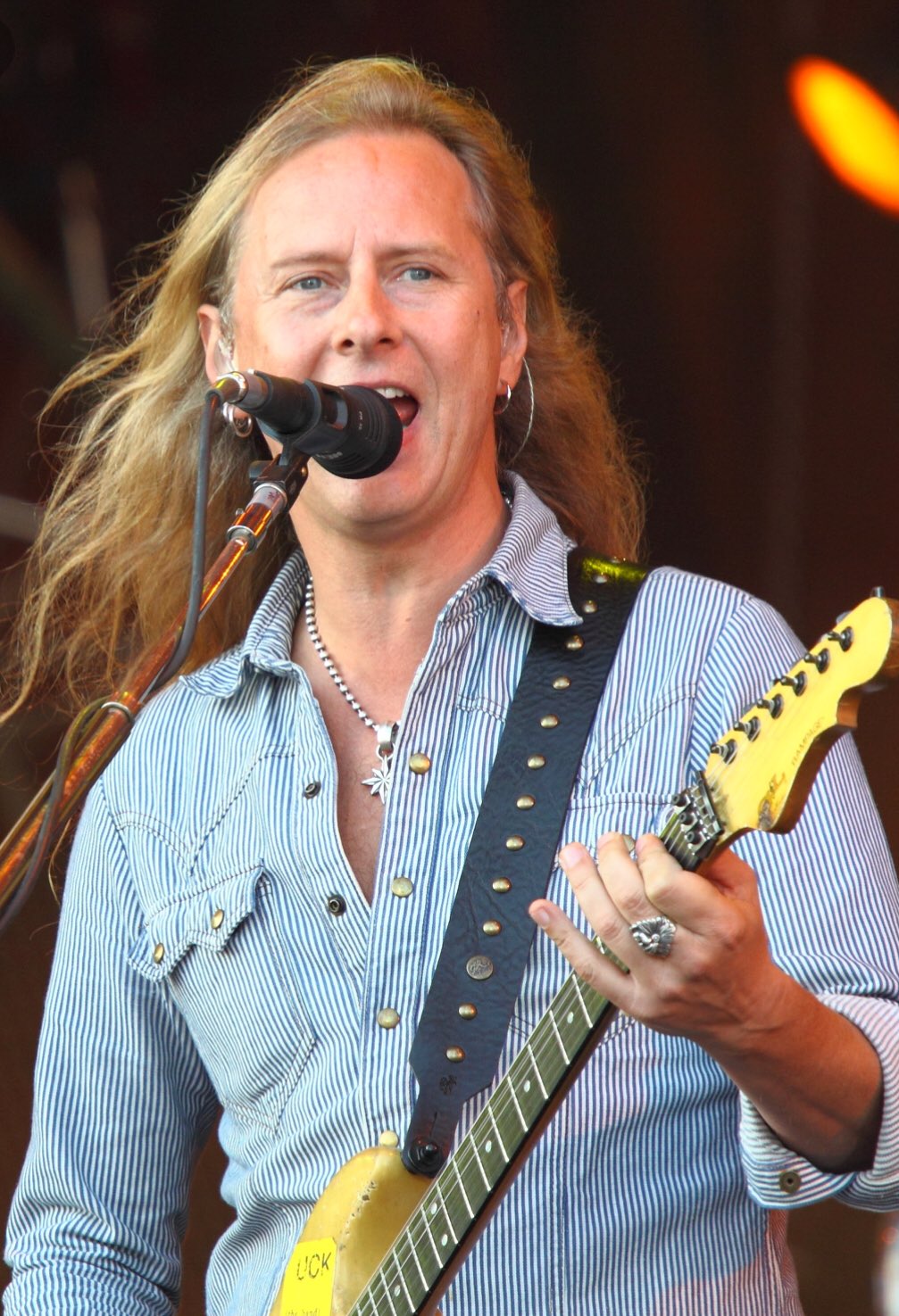 Happy Birthday Jerry Cantrell 