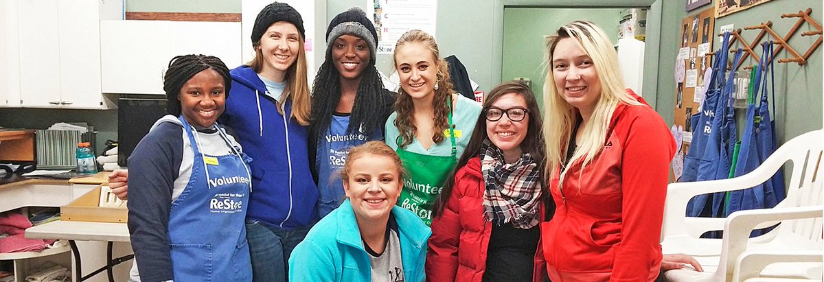 DenverReStores's tweet photo. Give back to our team by organizing & moving merchandise, helping customers, or driving our trucks to pick up donations. No experience necessary!
Give back to the #Denver community & volunteer at a #DenverReStore! https://t.co/NBcxuSBVIK https://t.co/JQyU8dxPTq