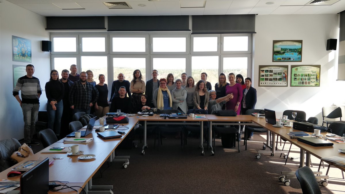 πR 📝 tweet media