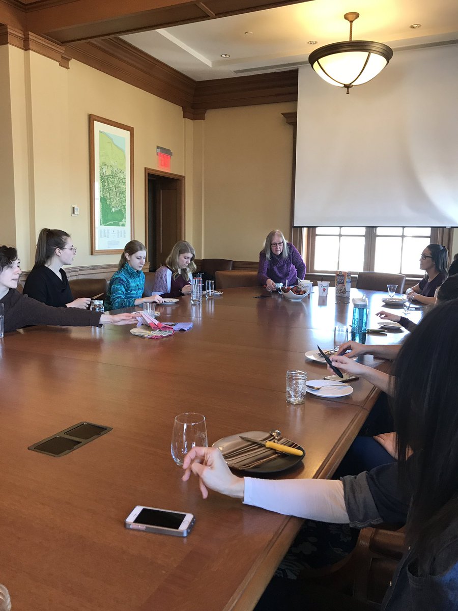 AcadiaCAFP's tweet photo. Our Food Photography Workshop happened this morning for #nutritionmonth with @BLNoseworthy - thanks to attendees for sharing your posts! https://t.co/dsAKnVU1vu