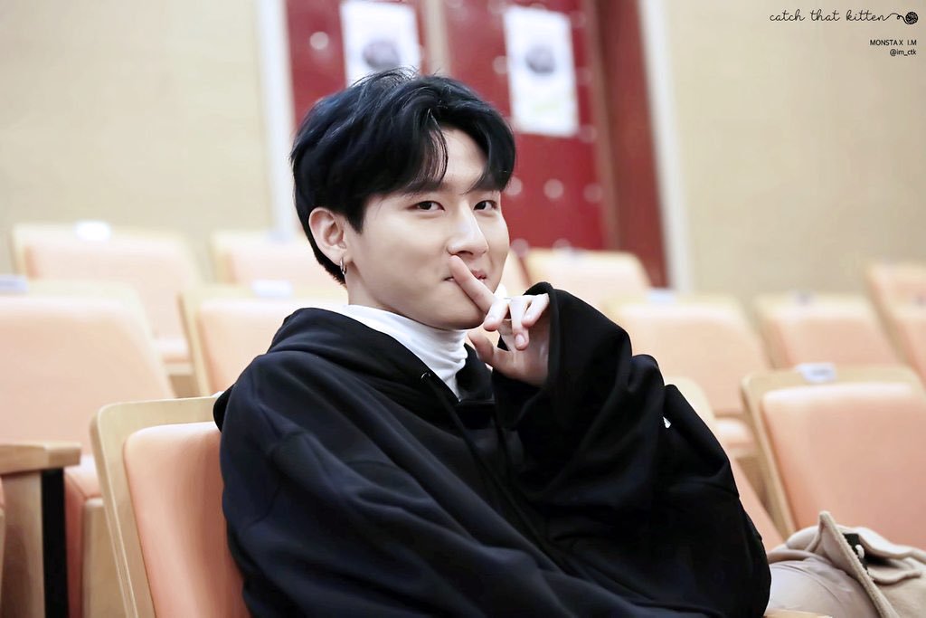 #the_connect [ 🦊 ] . . . #dejavu tweet media
