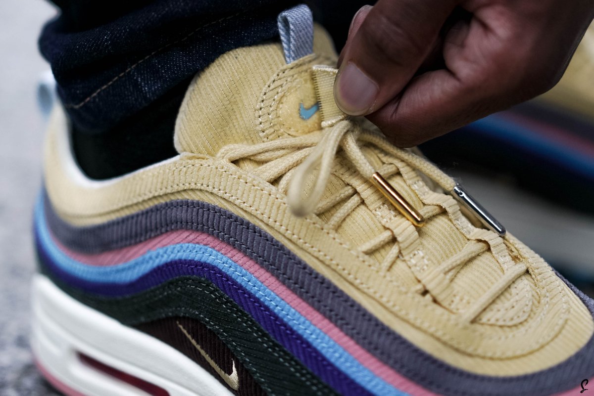thesolesupplier's tweet photo. RETWEET if you want a pair! Raffle guide coming for the Sean Wotherspoon x Air Max 97/1

https://t.co/fwLkA40Rpe https://t.co/EKTW0hipXR