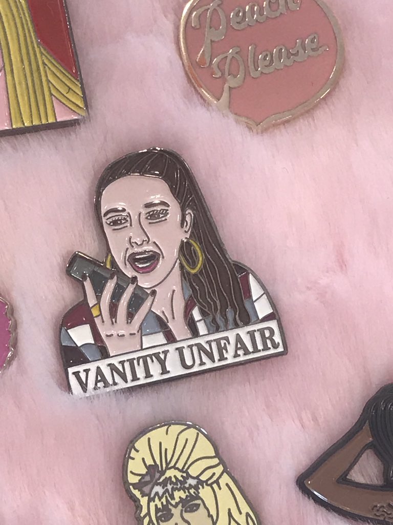 LDevineMusic's tweet photo. Who has seen pretty wild?!!!? This fuckingggg pin I just bought oh my god guyssss. I'm freaking out 😍 https://t.co/ie5SueG6Ql