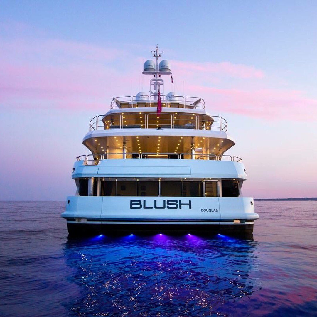 thisissttropez's tweet photo. The 47.25m (155') motor yacht BLUSH is the largest and most advanced yacht to have ever come from the #Sunseeker shipyard. Available for #charter with @campernicholson ⚓️ #ThisIsStTropez (📸 blueiprod) #sttropez #monaco #frenchriviera #yachts #megayacht #yachtlife #Yachting https://t.co/MgeBM1VFaP
