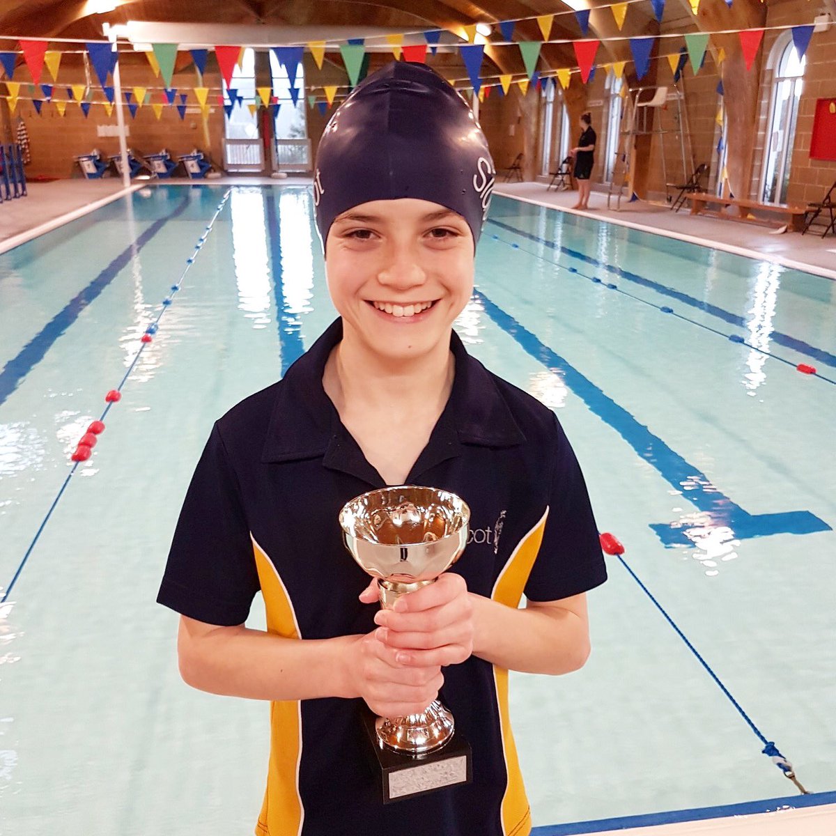 CKingfishersSC's tweet photo. Congratulations to Lucy Todd winning the school year cup at Sidcot swimming gala, breaking two school records in Fly and FC 🏆🏊🏼‍♀️ She also recently achieved 3rd position in the Sedgemore Schools Biathlon and achieved the ASA silver speed award🏃🏽‍♀️@SidcotSports https://t.co/tr5LgLGS9S