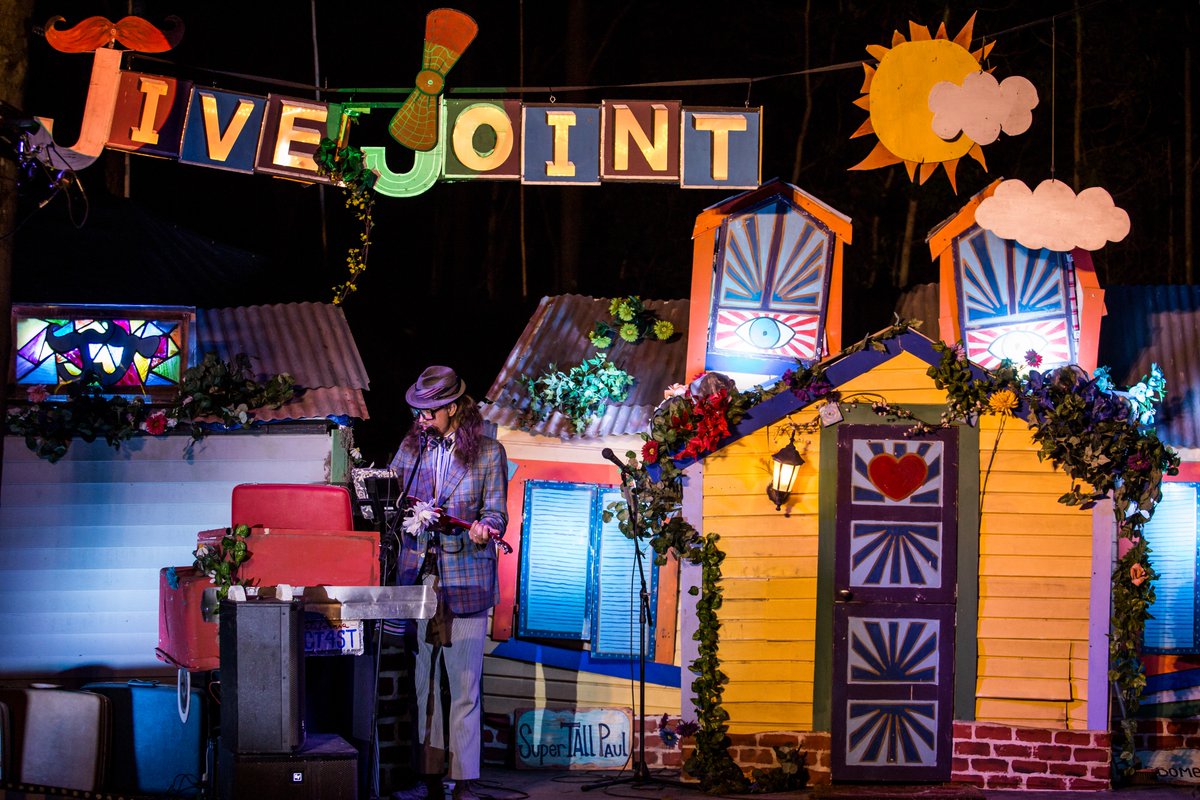 Electric_Forest's tweet photo. The Jive Joint - where comedy and music collide. #ElectricForest #SherwoodForest #TheJiveJoint #JiveJoint https://t.co/kKvoT5pUqA