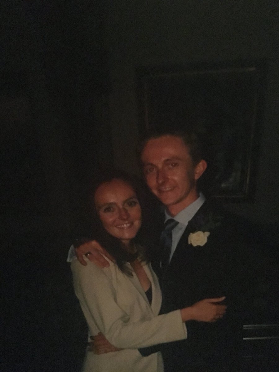 lisapows's tweet photo. Having a clear out and came across some old photos that hold dear memories to me #howyoung #beforefacebook #wewereyoungoncetoo https://t.co/P5EYP1icX2