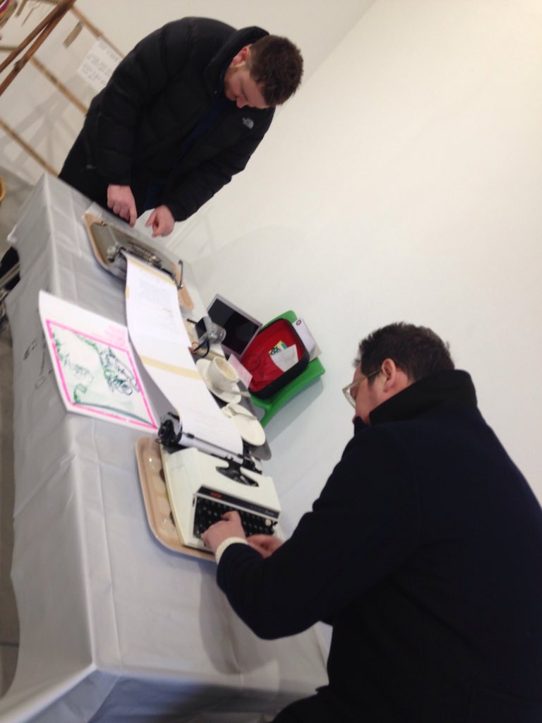 WilliamGeorgeQ's tweet photo. @StephenMorganMP @aspexportsmouth @Aspex_TakePart @portsmouthuni @GunwharfQuays @ace_southwest @ace_southeast #Typewriter Tug of War #pabe2018 @StephenMorganMP https://t.co/1b6XkvyrtX