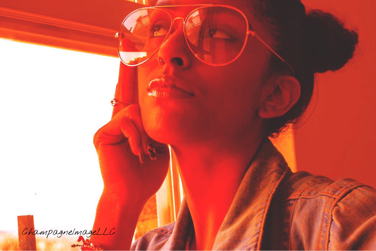 SWERVEyCHAMp's tweet photo. Ms @d.blessed21 
#Rcpicsny #bronxmodel #Bronx #queen #bronxphotographer #bronxmua #model #Nycmodels #nyc #newyorkcity #bronxphotography #colorscheme #bronxhair #photooftheday #Bronx2018 #modellifestyle #gorgous #Passion #photoshopExpress #amazingday #amazingshot #Sunglasses https://t.co/v3WCzspw8Y