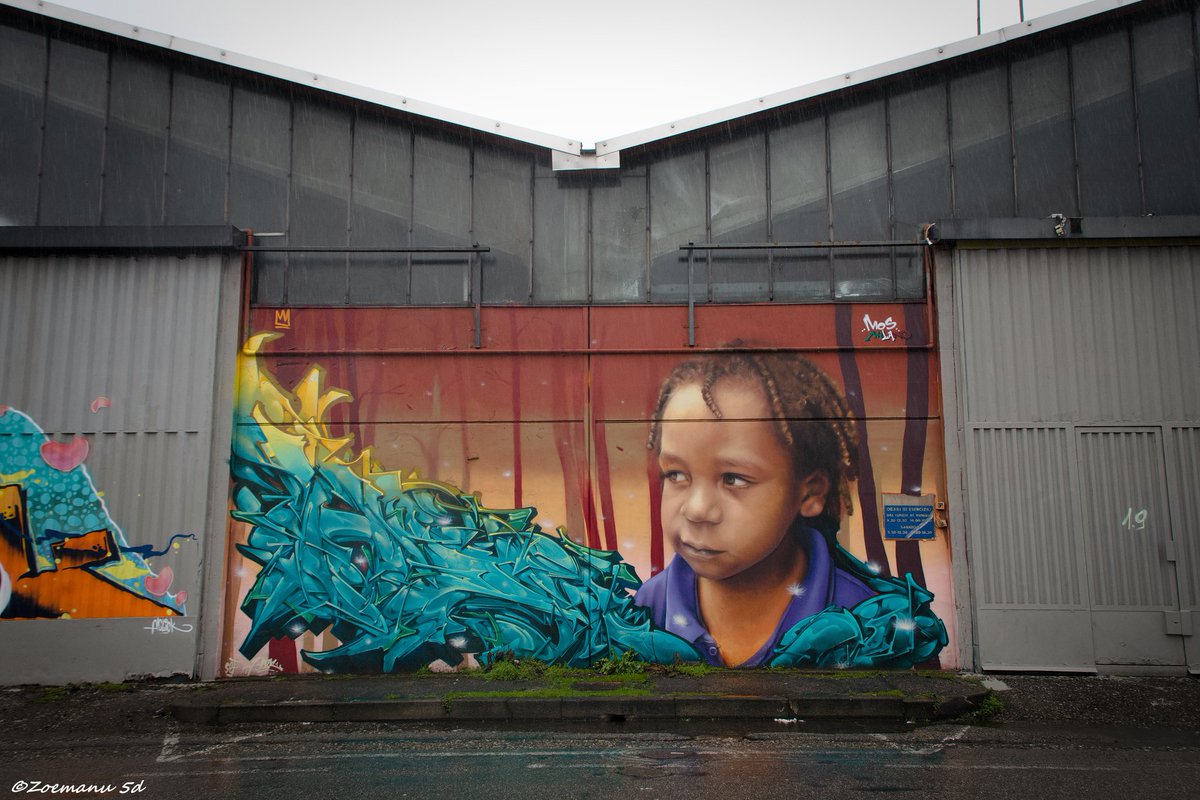Graffity ,  murales , colors and rain   ! #canon #canon_official #canonphotography #canon_photos #cyberlink #photodirector #sigma #lombardia #sigmaitalia #zoemanu #emanuelezogno #trezzanosulnaviglio #murales #eos5d #street #streetart #streetview #lombardia_super_pic