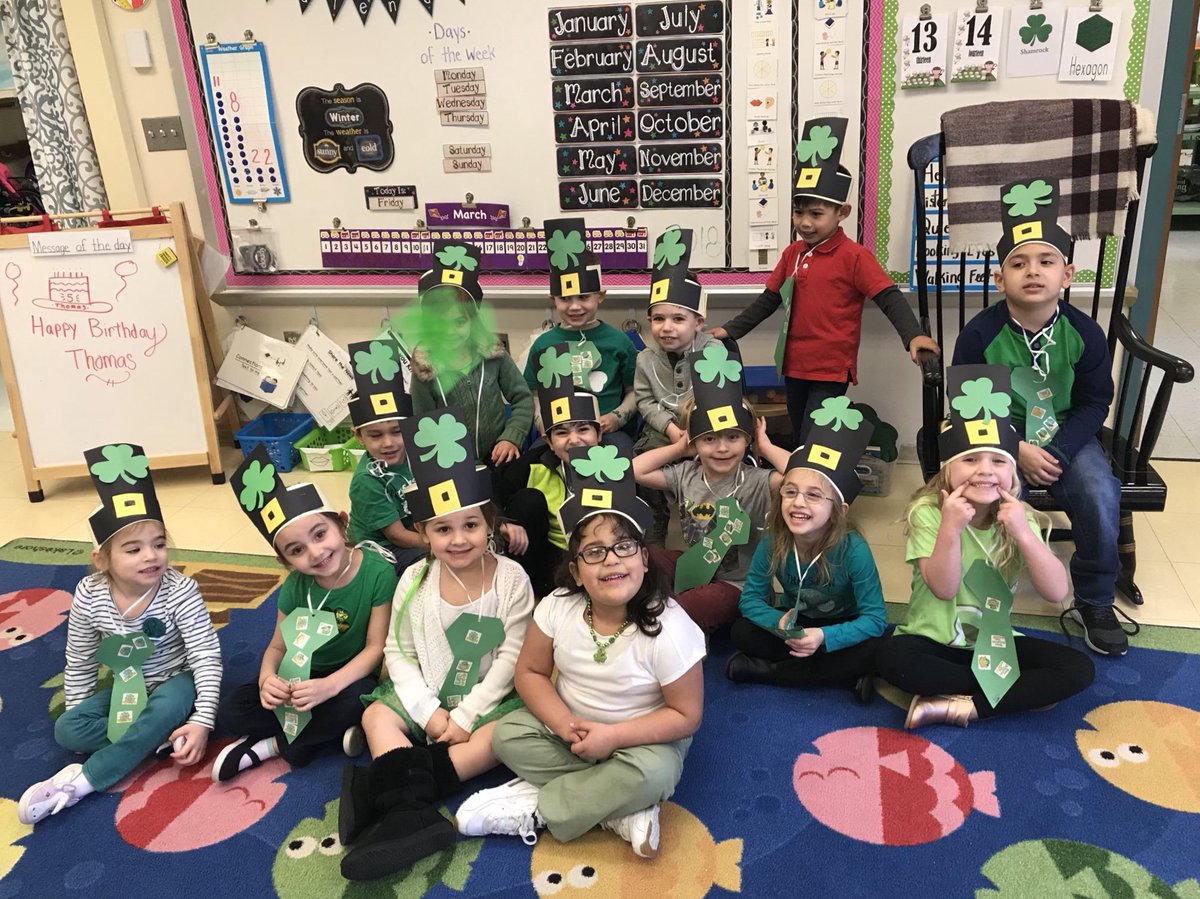 shellyprek's tweet photo. We had fun celebrating St. Patrick’s Day. We graphed lucky charms, searched for gold coins, made leprechaun hats, and even discovered that the leprechaun turned the toilets Green!! Lots of fun ☘️@HowellTwpLOP https://t.co/HRbe0KKWUR