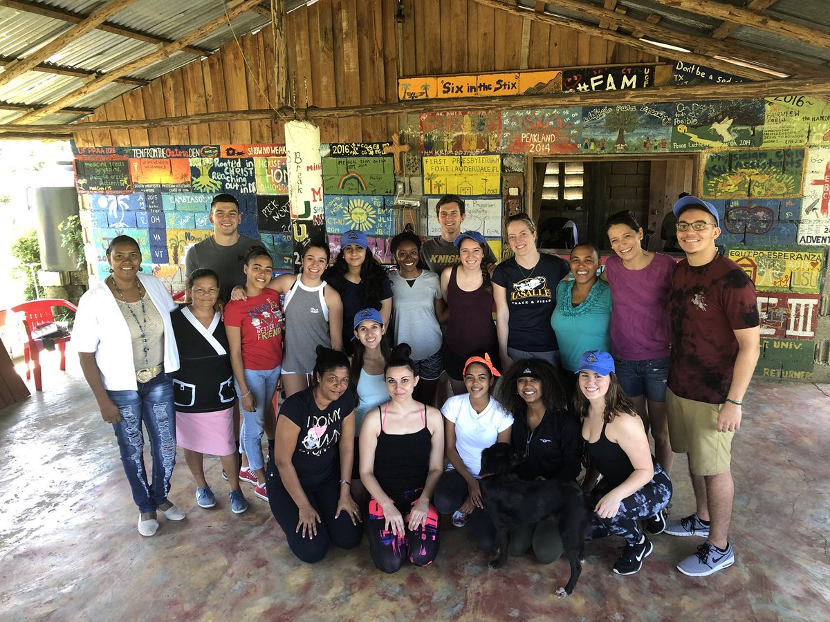 vendelamonet's tweet image. Traveling to the Dominican Republic on a medical mission trip has been such a humbling and extraordinary experience❤️ #SB2018