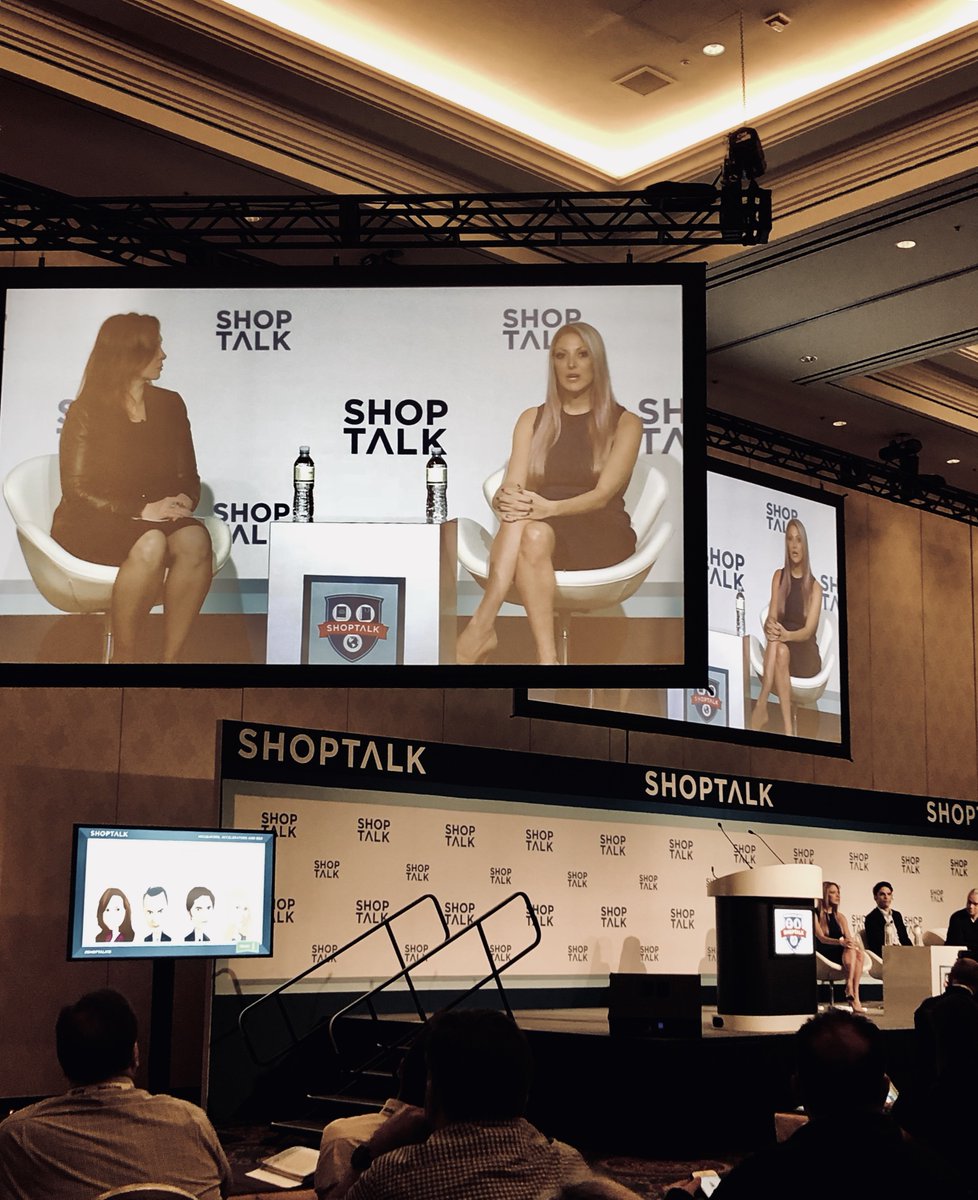 ShopPopBox's tweet image. Standing room only in Track 1, “Incubators, Accelerators and R &amp;amp; D” session. #hottopic led by Moderator Anne-Marie Stephen #shoptalk2018 #shoptalk