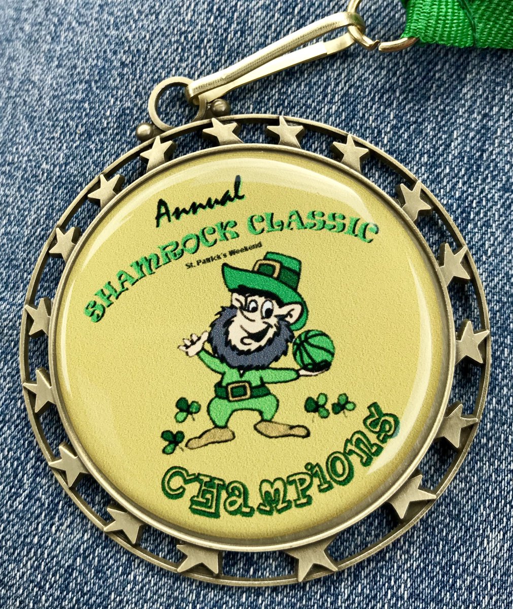 IndianaClutch's tweet photo. We Win 47-36 over Flight West. S Frye 16pts, 8 reb. J Sawyer 14pts, T Lowery 9pts 75% from 3 pt line, B Stubblefield 4 steals. Champions! https://t.co/DA9yARzOjT
