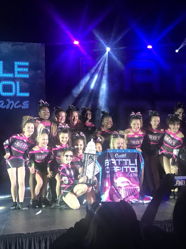 MOTAllStars's tweet photo. 🌒#Eclipse won the battle!  Congratulations ladies💖🖤 https://t.co/EzngZU1PHD