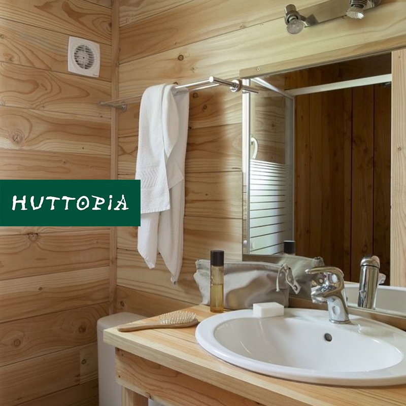 Looking for a reason to get out of town this weekend? Sutton's sweet spin on camping offers the perfect escape from urban life. ❄️
