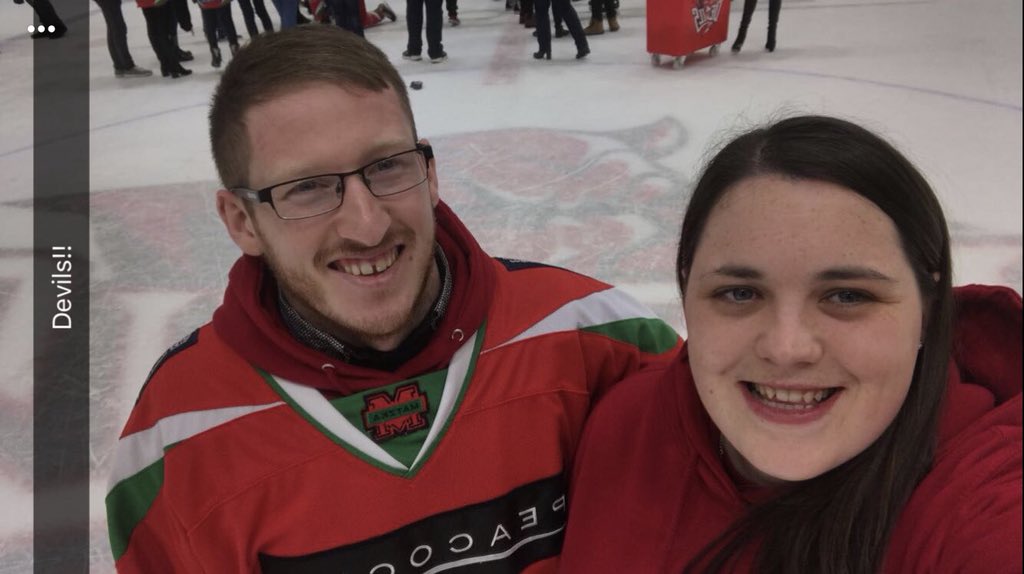 Carys_Ingram's tweet photo. What a club, what a season! #repeatcomplete @cardiffdevils we love you π https://t.co/LWb0P2nFS9