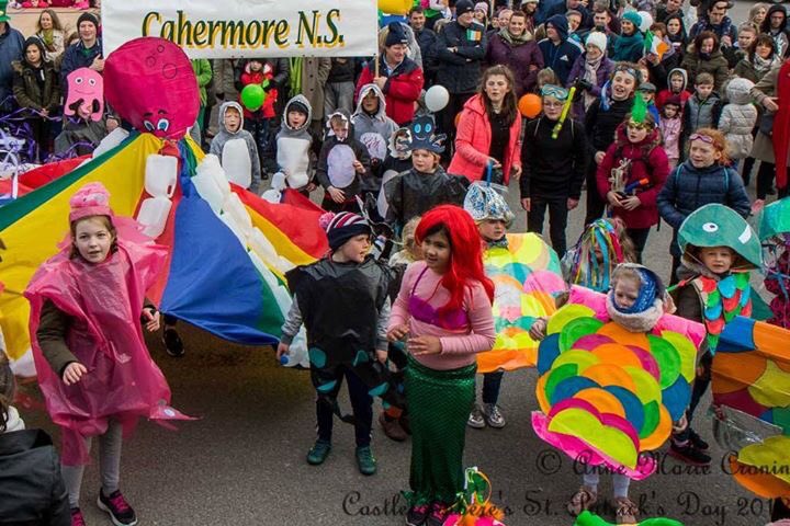 am_cronin's tweet photo. Another super St. Patricks Day in Castletownbere yesterday well done to all who came along with floats &amp; marched!! your supported was greatly appreciated 🇮🇪🍀💞@wildatlanticway #Castletownbere #Beara https://t.co/04H9SyANZZ