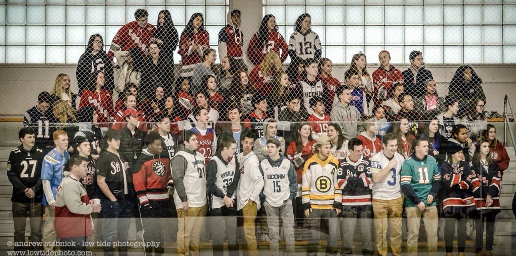 BlanchardD26's tweet photo. 🏆2017-18 #SSTop5 Champs🏆
Conard
#SSTop5 #cthk https://t.co/T02hekOxMm