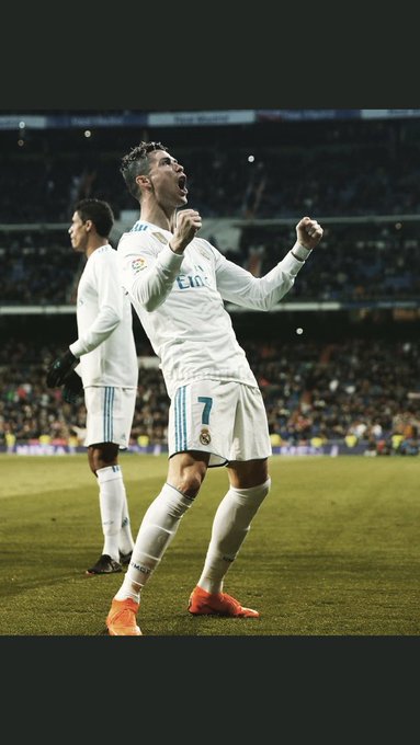 Los &uacute;ltimos 8 partidos de @cristiano Ronaldo con el Real Madrid:  ➔ HAT-TRICK. ➔ DOBLETE. ➔ GOL. ➔ DOBLETE<a class="tags" target="_blank" title="On Twitter" href="/?out=eyJ0eXAiOiJKV1QiLCJhbGciOiJIUzUxMiJ9.eyJpYXQiOjE3MjIzMDU3ODYsImlzcyI6InR3cG9ybnN0YXJzLmNvbSIsIm5iZiI6MTcyMjMwNTc4NiwiZXhwIjoxNzUzODQxNzg2LCJyZWRpcmVjdF91cmwiOiJodHRwczovL3R3aXR0ZXIuY29tL2NyaXN0aWFubyJ9.1nE_OUKwYMl3Xn2-CFK-iXLN8Zu_U-rj-Bfn2ieJnAw2wDqse6Nw-LBQ1oMT09pTcCslAuzZKtnWevW0KWnELQ">@cristiano</a><a href="/tag/halamadridynadamas"class="tags"><span>#halamadridynadamas</span></a>