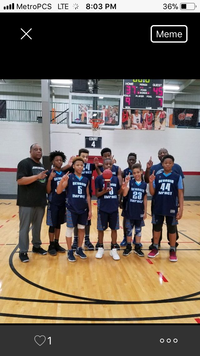 Devon32939274's tweet photo. @normparkerhoops @georgia_impact We da champs🏀👑🏆 https://t.co/HZmIiNfyhw