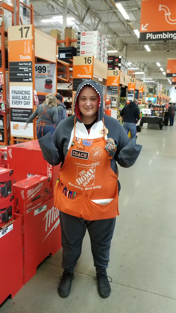 jenn25pr's tweet photo. Spirit week at the Ranch! Is PJ day #successsharing2018 https://t.co/tivYG2ZWet