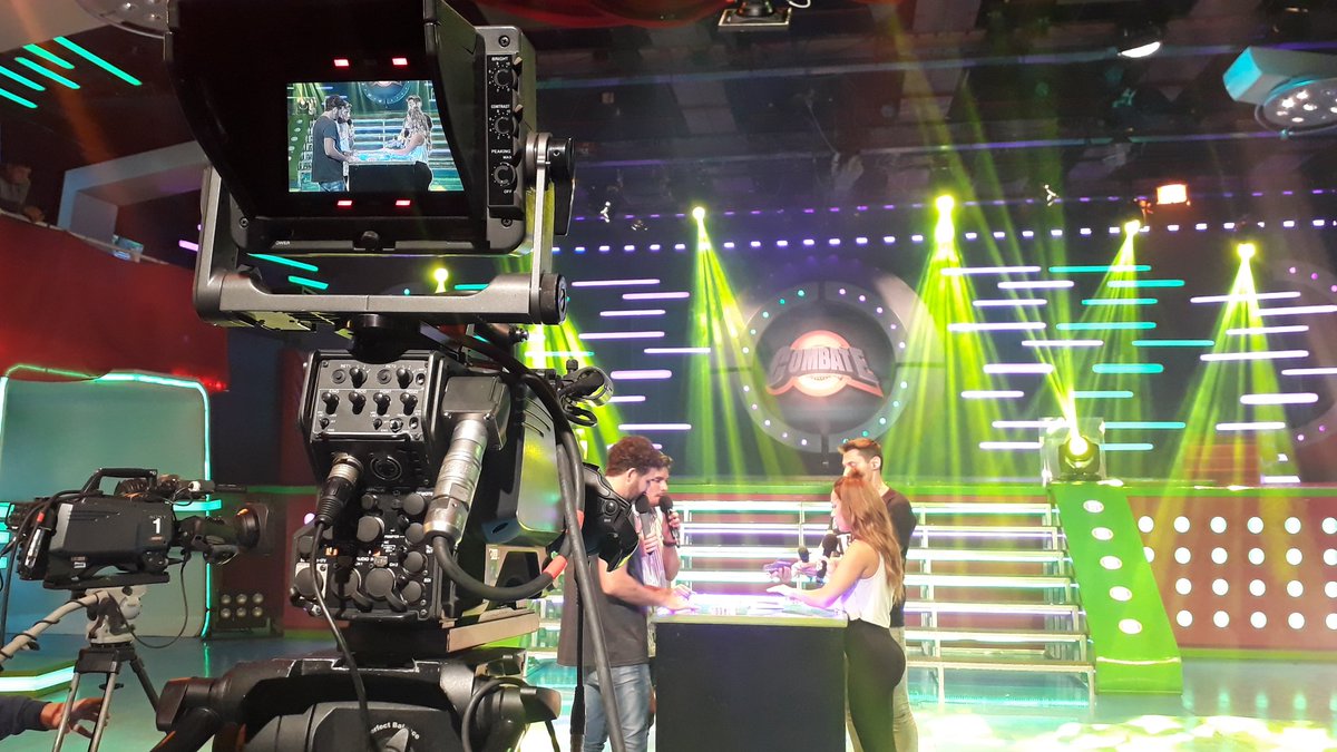 combatearg's tweet photo. Juegan #Ahoraaaa!!! @BarbySilenzi #DiegoMoranzi @juani_martinez y @TitoSperanza8 😂😂😂📺📺📺 https://t.co/3dz04DNuEY