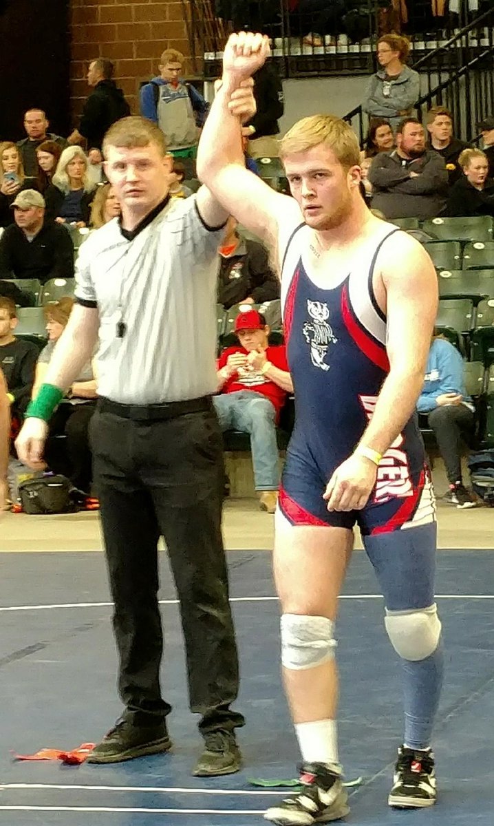 00Buck112's tweet photo. Good Day of wrestling. Beat   D1 and D3 NCAA qualifiers to win in the 19-34 Division. https://t.co/BL3LU6ZywJ