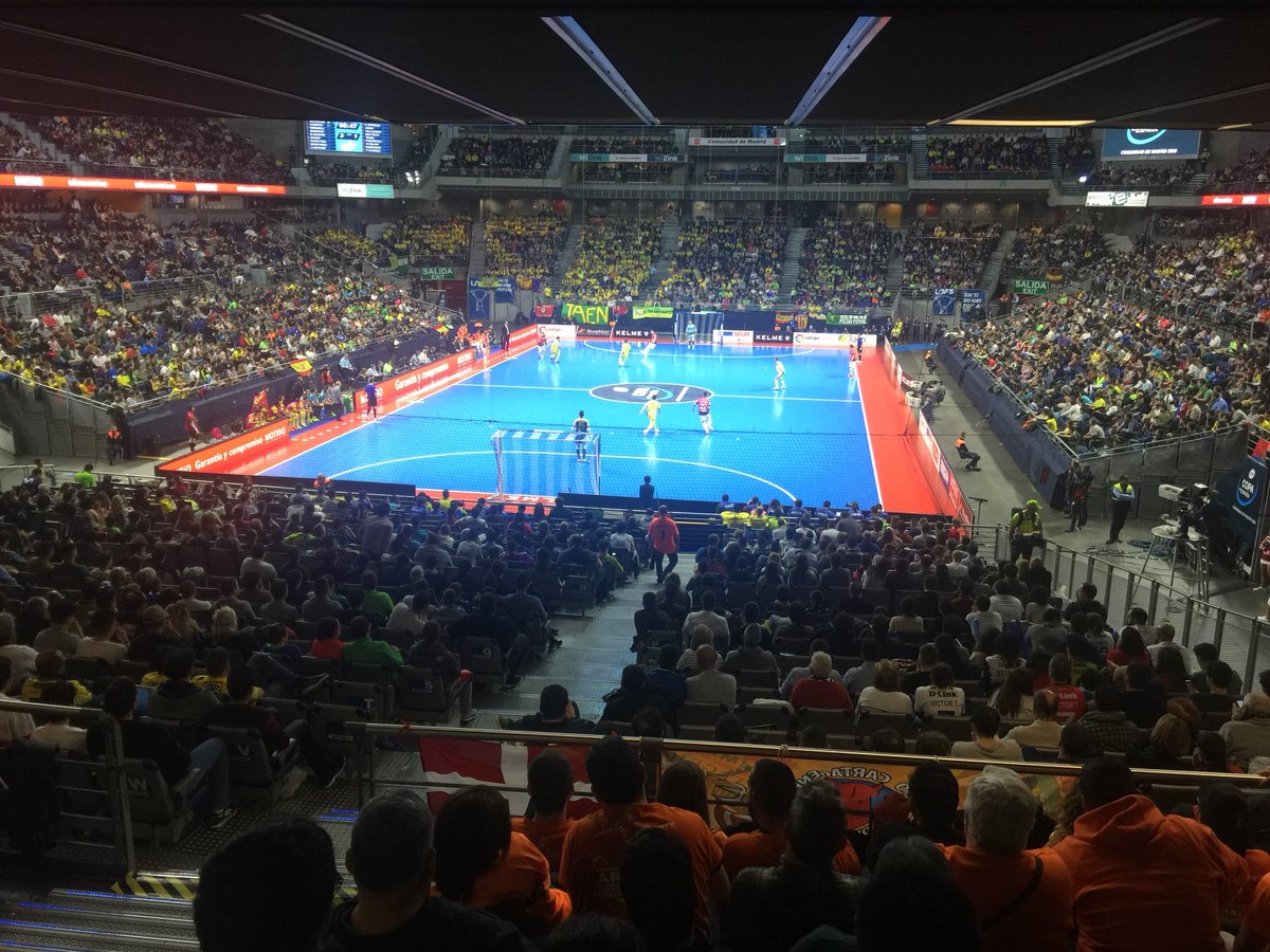 Felicidades <a href="/JaenFS/">Jaén Paraíso Interior FS</a> nos alegramos que la copa se venga para andalucia!!! Desde lebrija estuvimos presentes en el wizink center animando!!! Muy grandes.