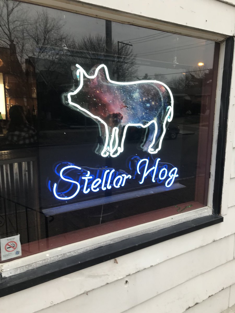 Deckleneck's tweet image. Thank you for the killer food and warm hospitality @StellarHog if you haven’t been it’s legit. Can’t wait to go back🤘🏻🤘🏻