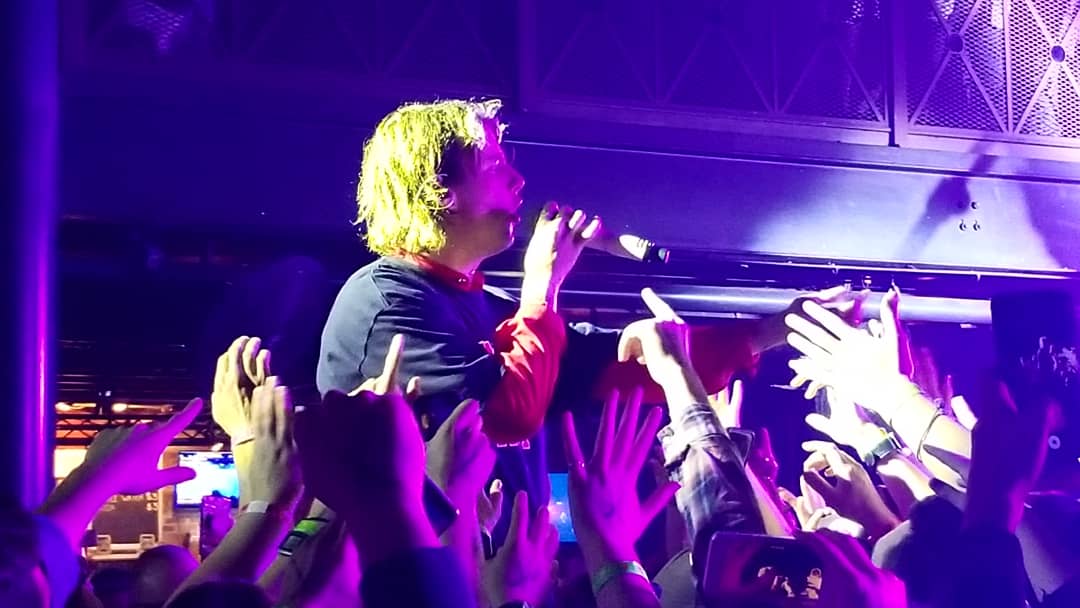 HWallsmithTV's tweet image. .@judahandthelion did not dissapoint! #GoingtoMars #Takeitallback #SuitandJacket