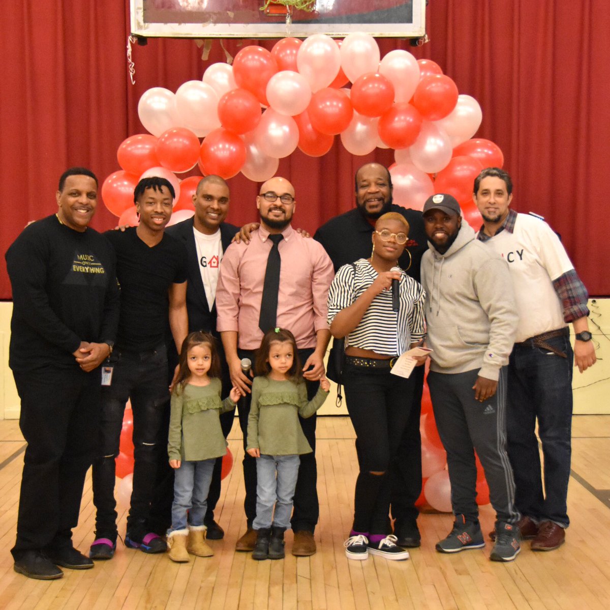 GrahamWindham's tweet photo. Our kids had a great time at our Graham's Got Talent show in Manhattanville on Friday night. A special shout out to our #PhotoSafe volunteer Felix Mendez for preserving a piece of the act for every participant! #GrahamGratitude https://t.co/91Rb7kP8Fs