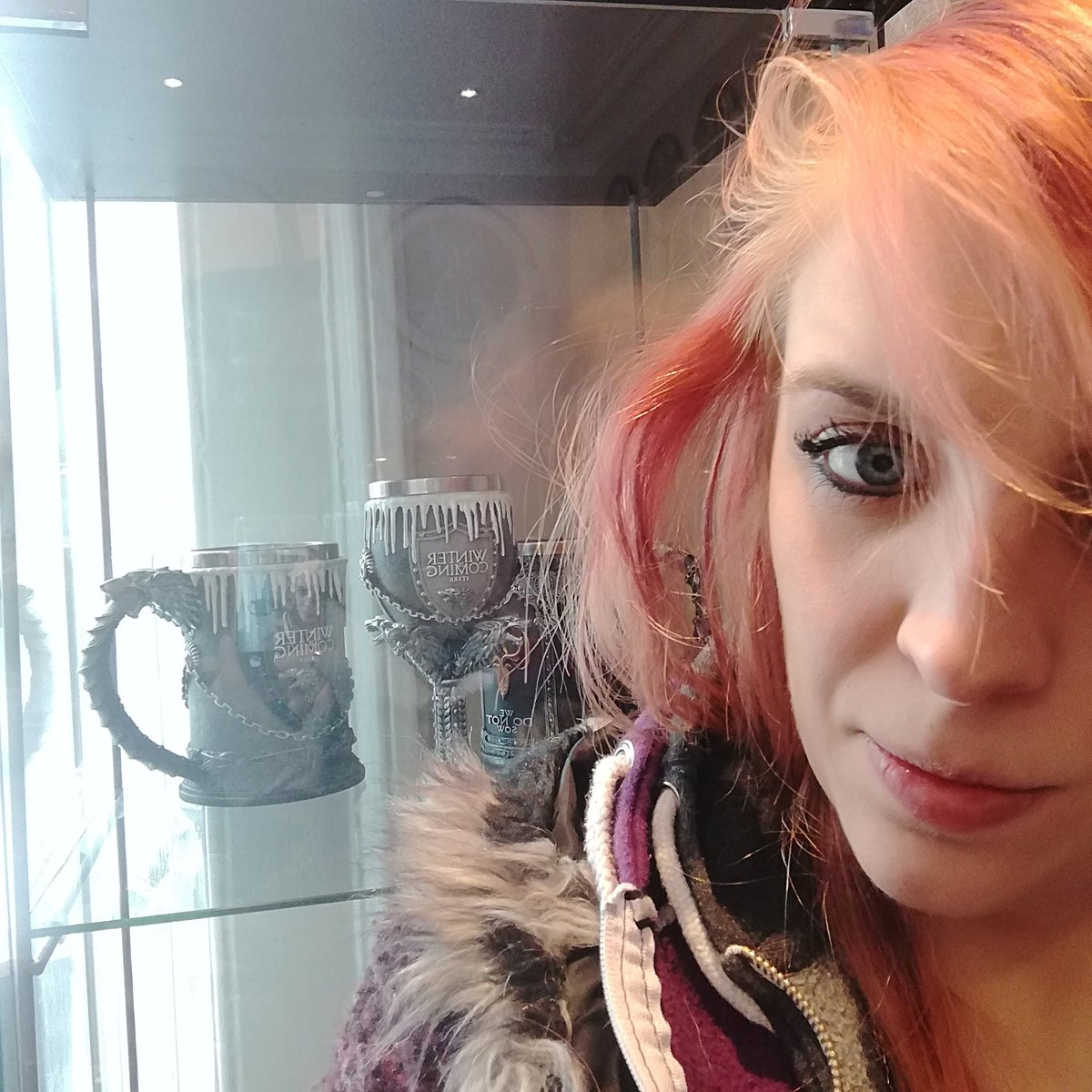 twistedpixiep's tweet photo. @GameOfThrones official merch @crystalmoonemp
#snow2018 #stpatricksday #supportindiefilms #beastfromtheeast2 #selfie #photo #photooftheday #twistedpixie #nofilter #GoT #unicorn #haircolor #Mermaid #snow #lovebipolar #indiefilm #directedbywomen #womeninfilm #MeToo #Warrior #love https://t.co/sy6BapBI4c