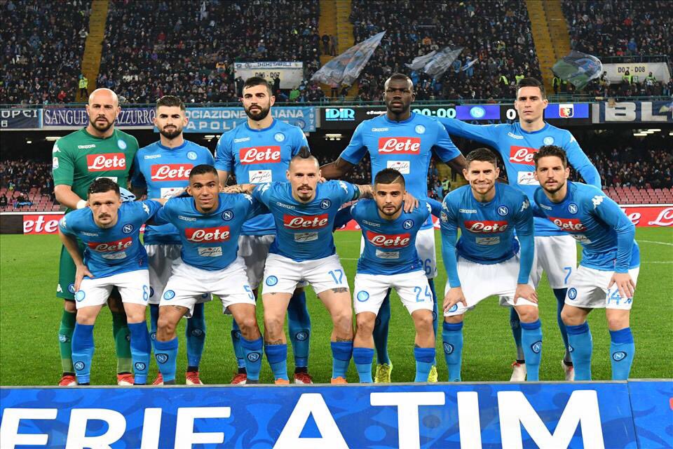 kkoulibaly26's tweet photo. una partita sofferta che finisce con una vittoria importantissima ed un grande goal di Chorizzoooo @raulalbiol33 💙💙
#koulibaly #koulibaly26 #kkoulibaly26 #napoli #forzanapolisempre #teamkk26 #teamrkell #teamkoulibaly #famiglia #difendoLaCittà https://t.co/9Gz4Tx6FSM