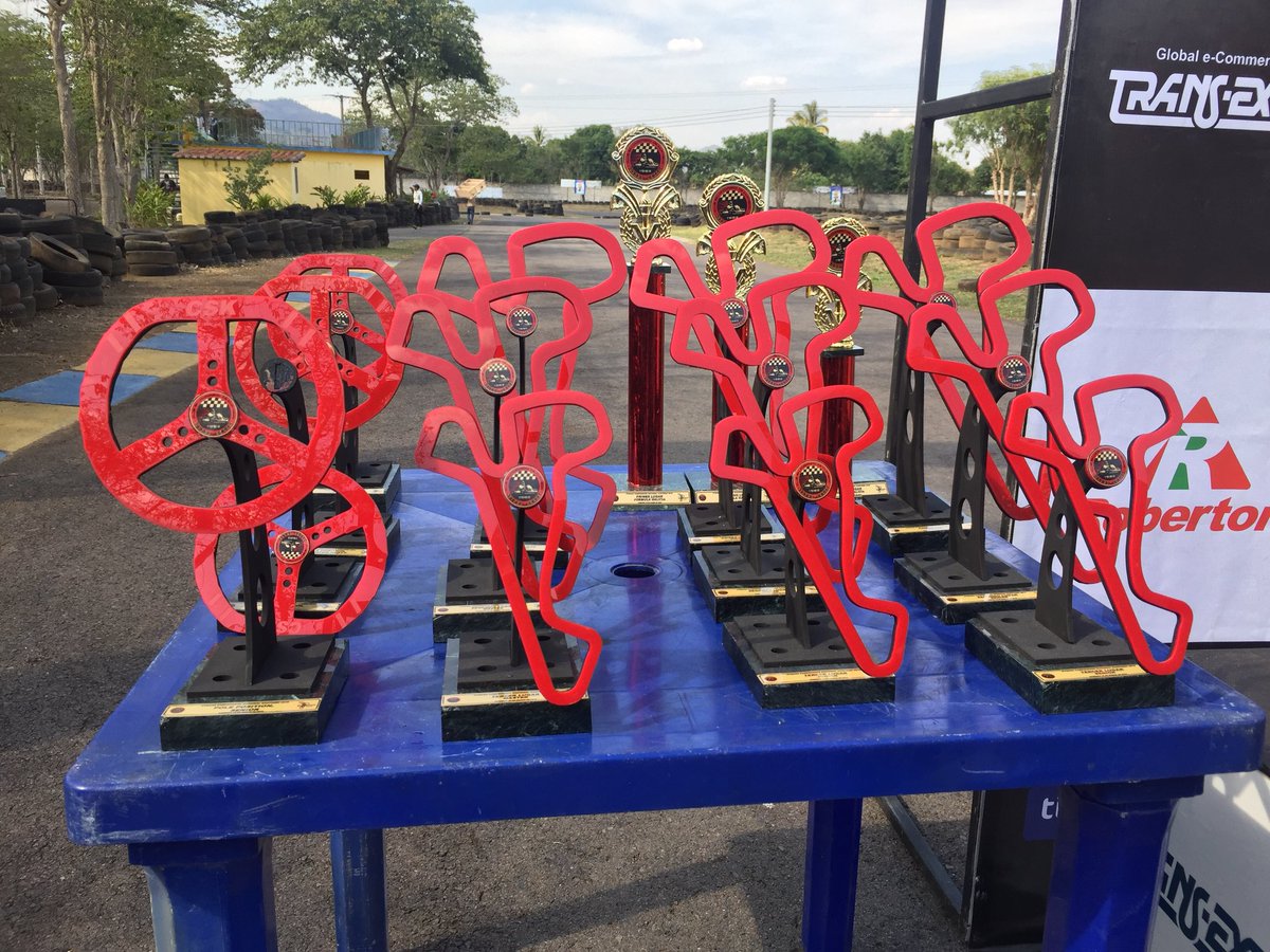 El día de ahora tuvimos la 2da Fecha del Campeonato Nacional de Kartismo. Un día lleno de adrenalina. ¡Felicidades a todos los pilotos! #KT100 #CSK #Elsalvador #karting