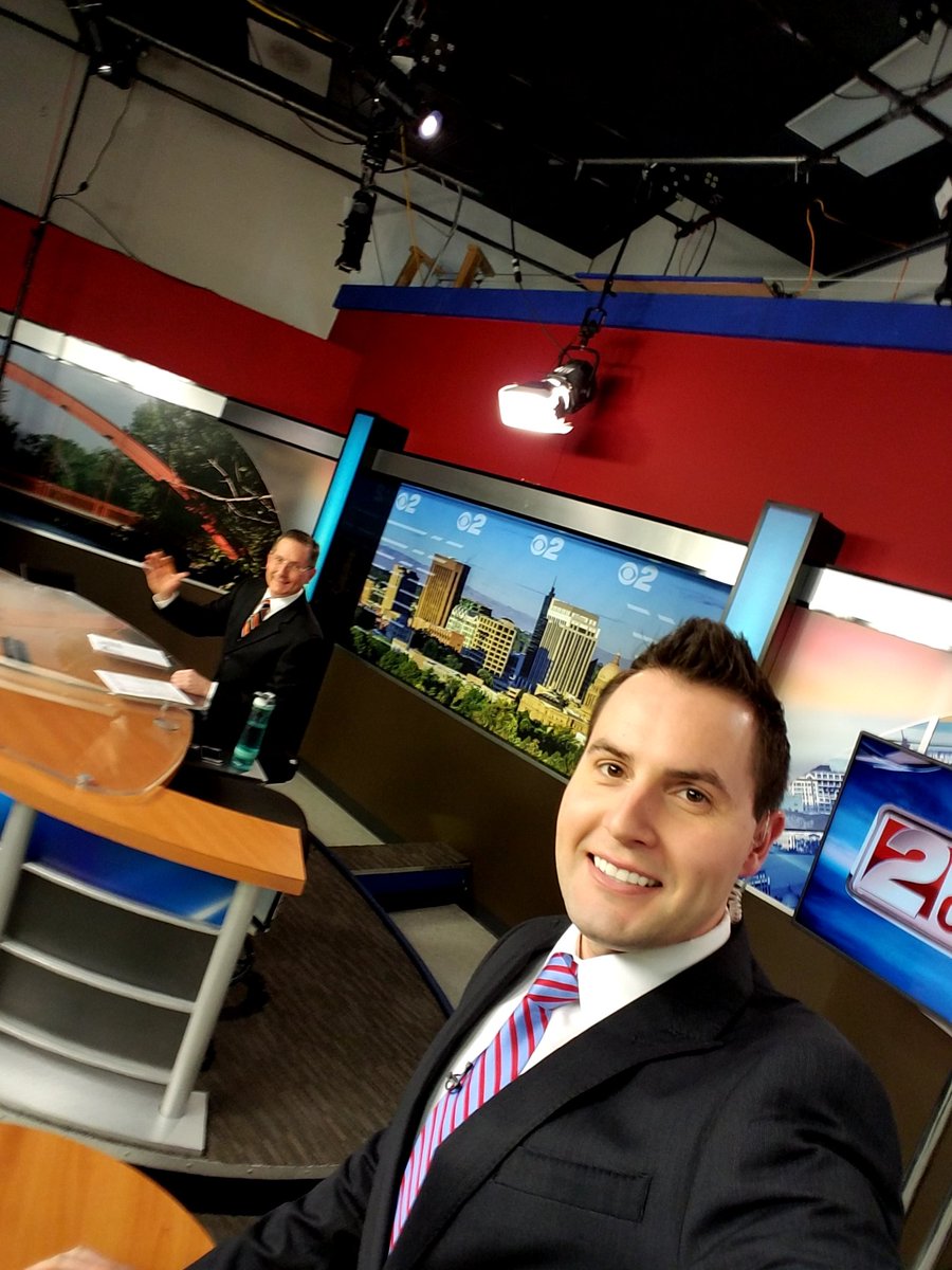 NateLarsenWX's tweet photo. This is my last night working weekends with @BrianMorrinKBOI! He's kicking me off the show, I'm heading to weekday mornings with @BryanKBOI and @DeniHawkinsKBOI. Weekends have been a blast but I'm also excited for the change. See you bright and early Tuesday morning! #amweather https://t.co/B7LkPWIYt2