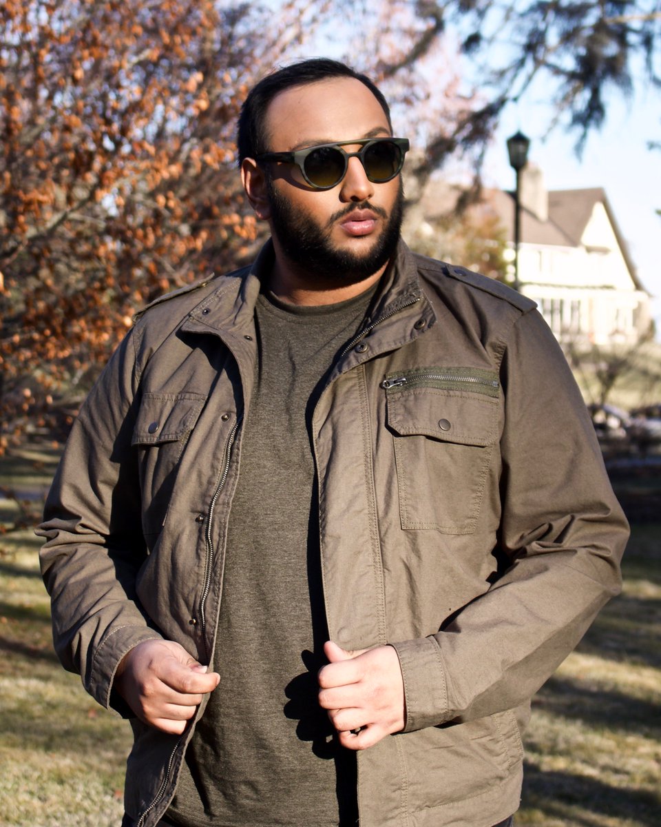 Theprepguy's tweet image. Discover the world's greatest essential tee for men here:
tpgstyle.com/casual-spring-…
#ForYouForLess #Ad