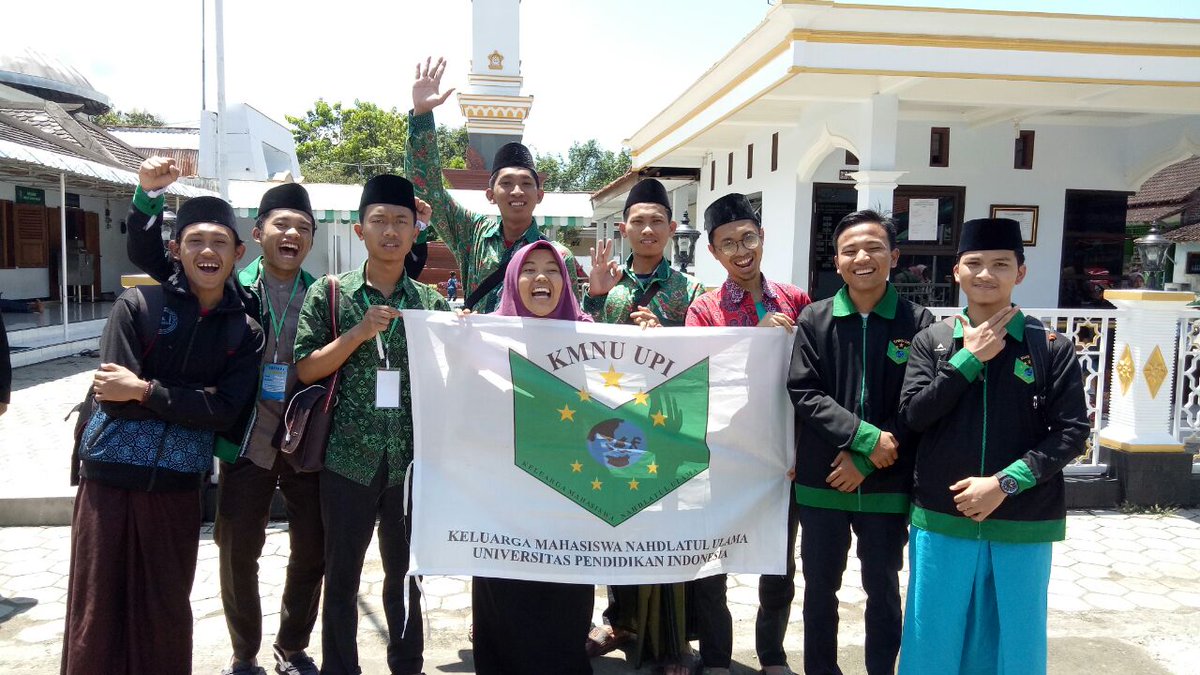 rubysupandi12's tweet photo. Kami keluarga mahasiswa nahdlatul 'ulama universitas pendidikan indonesia
*
*
*
*
#kmnuupi https://t.co/Z7R1euOB3Q